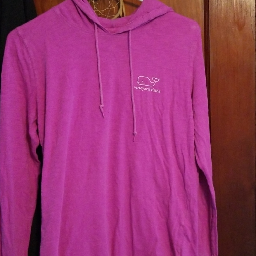 Vineyard Vines t-shirt hoodie